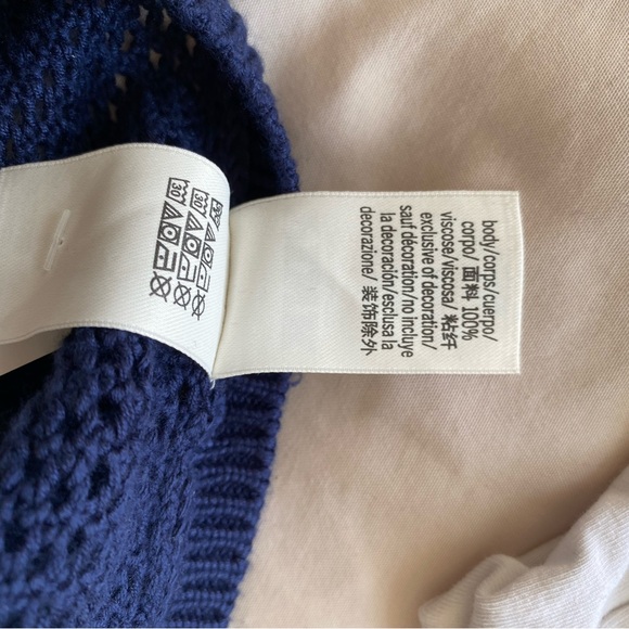 NEW PINK Victoria's Secret CAMBRIDGE KNIT NAVY CROPPED VEST Small - Picture 10 of 10